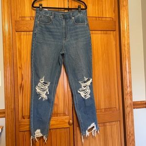 American Eagle Mom Jeans